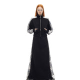 未来的な月のスカート