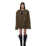 構造的なレトロ仕立ての上着