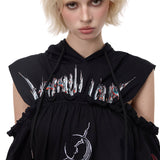 切り抜き付きフード付きワンピース