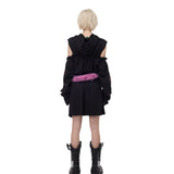 切り抜き付きフード付きワンピース