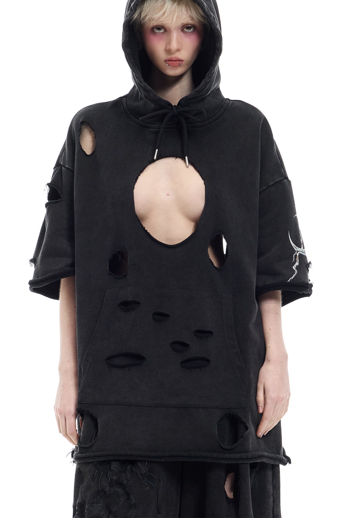 ムーンダメージフーディ