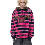 ヒョウ柄の毛皮の頭巾